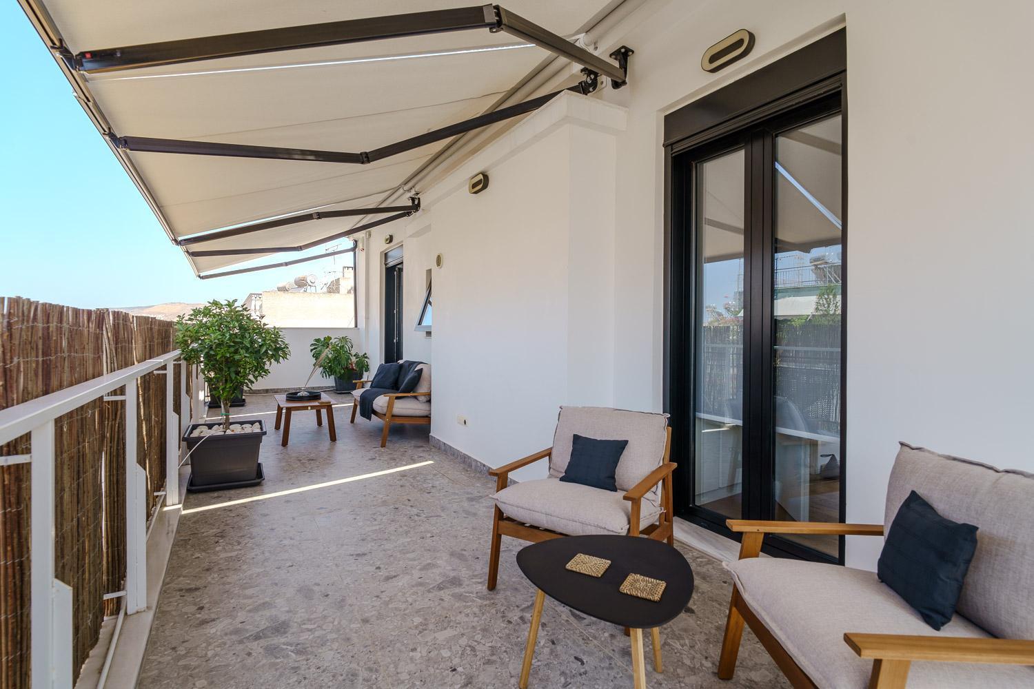 Koukouvagia Penthouse In Athens Apartment Exterior photo